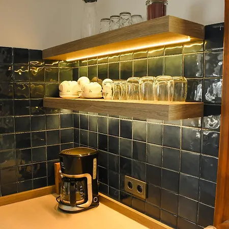 No 17 - ヴィラ Karaoz