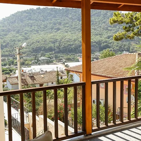 No 17 - ヴィラ Karaoz