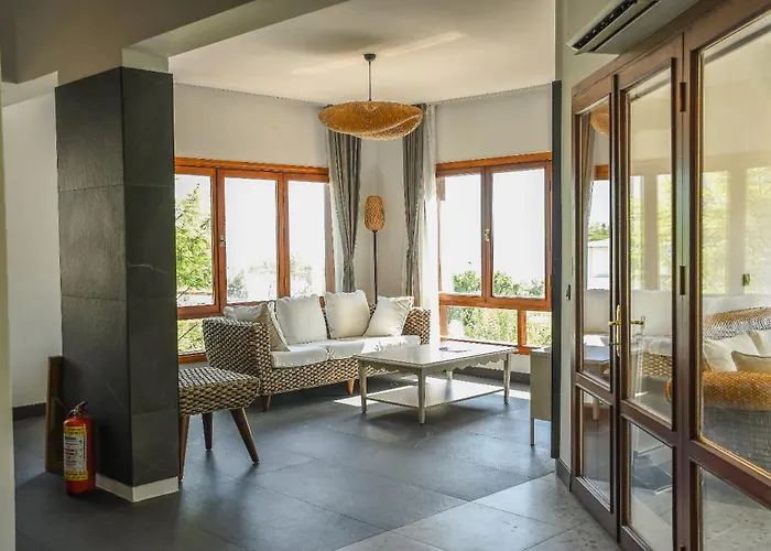 No 17 - Вилла *